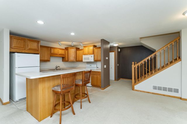 679 Shardlow Place NE, Byron, MN 55920