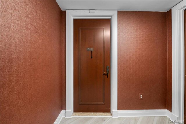 300 Riverfront Drive 26J, Detroit, MI 48226