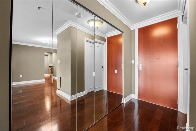 300 Riverfront Drive 26J, Detroit, MI 48226