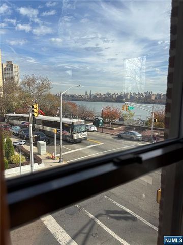 6209 Boulevard 1EN, West New York, NJ 07093