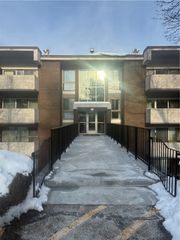 3204 Charlemagne Cir, Ross Twp, PA 15237