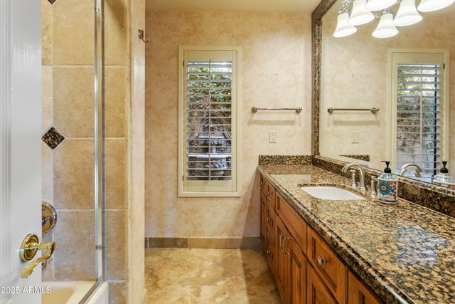 7954 E CLINTON Street, Scottsdale, AZ 85260