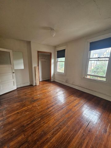4233 OSAGE AVE, Philadelphia, PA 19104