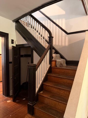 4233 OSAGE AVE, Philadelphia, PA 19104