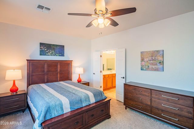 676 W TWIN PEAKS Parkway, San Tan Valley, AZ 85143