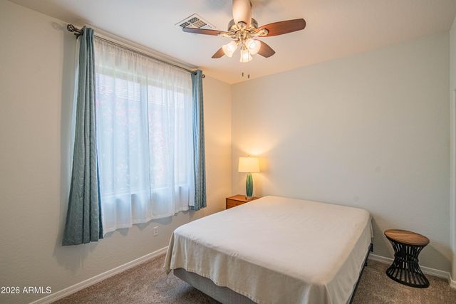 676 W TWIN PEAKS Parkway, San Tan Valley, AZ 85143