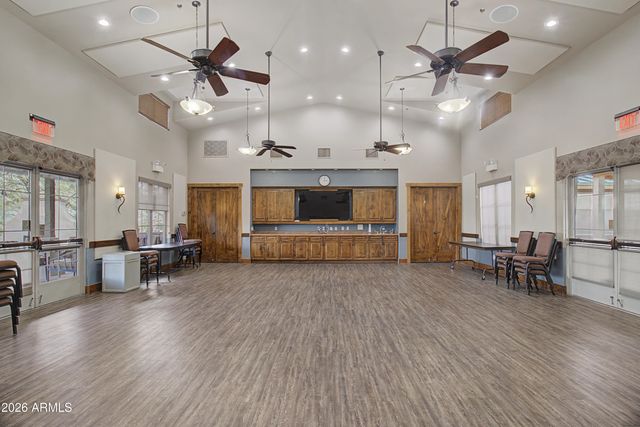 676 W TWIN PEAKS Parkway, San Tan Valley, AZ 85143