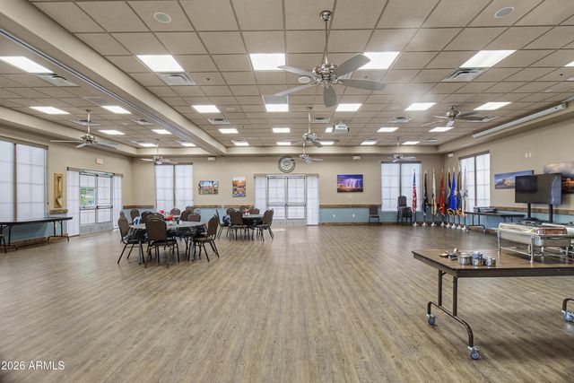 676 W TWIN PEAKS Parkway, San Tan Valley, AZ 85143