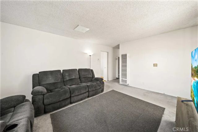 3651 W Avenue K15, Lancaster, CA 93536