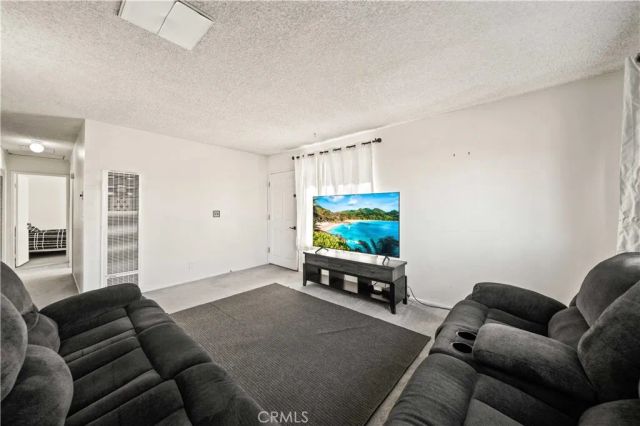 3651 W Avenue K15, Lancaster, CA 93536