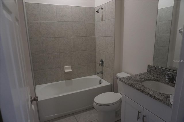 1677 WAY OF PEACE LANE, Mascotte, FL 34753