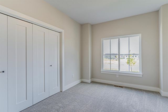 5742 N Edwards Ct., Wichita, KS 67204