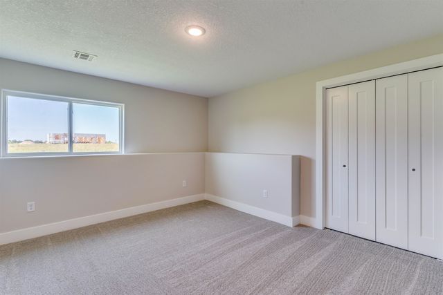 5742 N Edwards Ct., Wichita, KS 67204