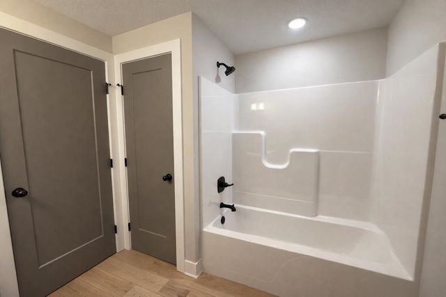 5742 N Edwards Ct., Wichita, KS 67204