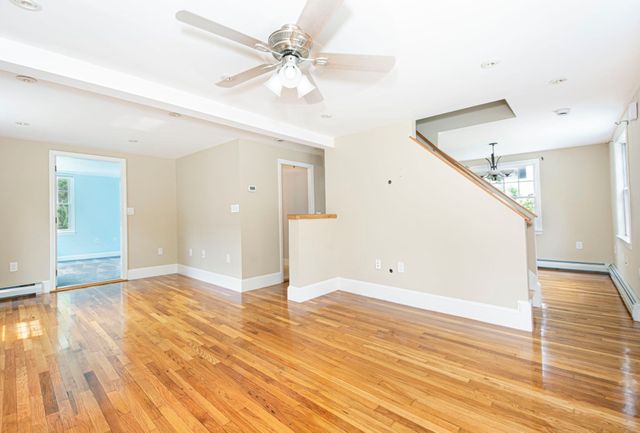 13 Brook Street, Reading, MA 01867