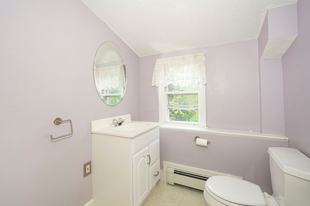 13 Brook Street, Reading, MA 01867