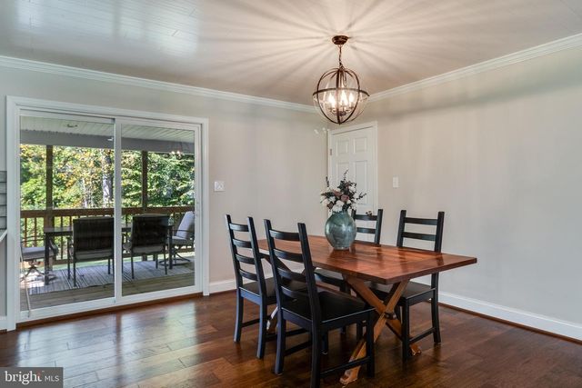 6945 ROSE LN, La Plata, MD 20646