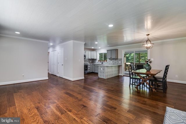 6945 ROSE LN, La Plata, MD 20646