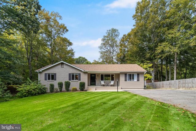 6945 ROSE LN, La Plata, MD 20646