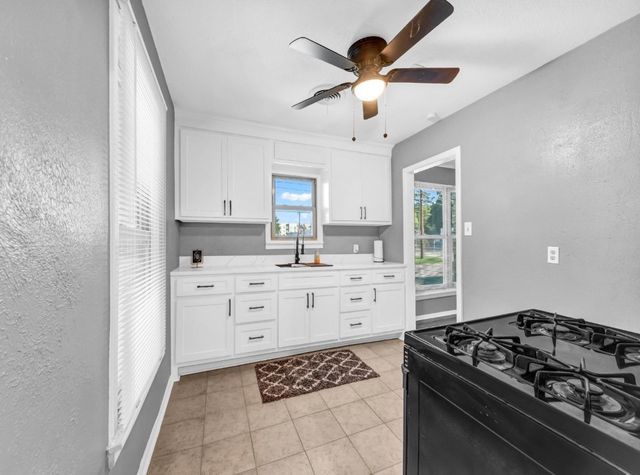 341 Emma Street, Fort Worth, TX 76111