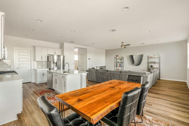 7912 Linnie LN, Austin, TX 78724