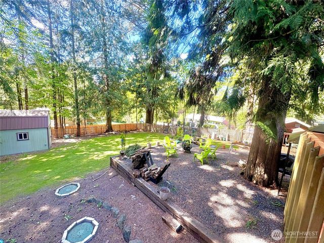 8210 University Point Circle NE, Bremerton, WA 98311