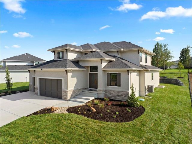 511 Turnbridge Drive, Raymore, MO 64083