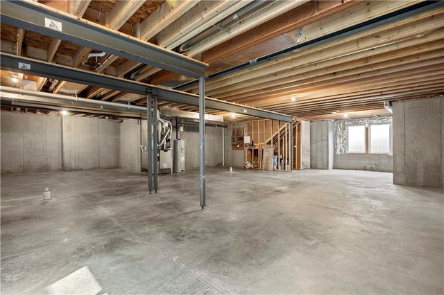 511 Turnbridge Drive, Raymore, MO 64083