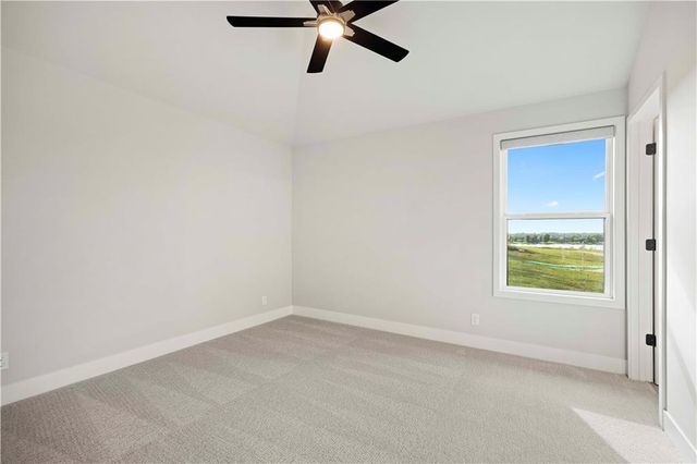 511 Turnbridge Drive, Raymore, MO 64083
