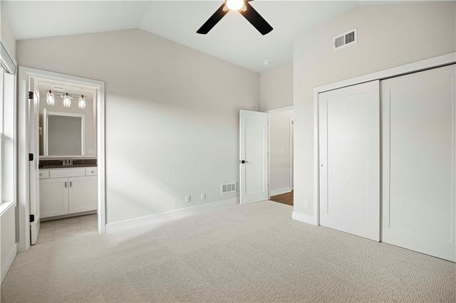 511 Turnbridge Drive, Raymore, MO 64083