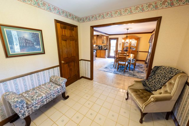 9917 E Bend Road, Burlington, KY 41005