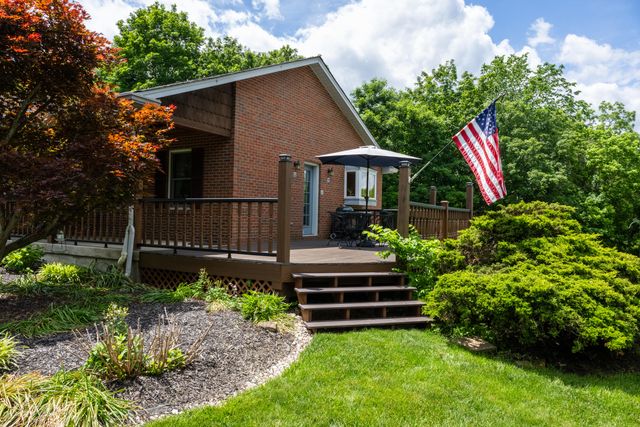 9917 E Bend Road, Burlington, KY 41005