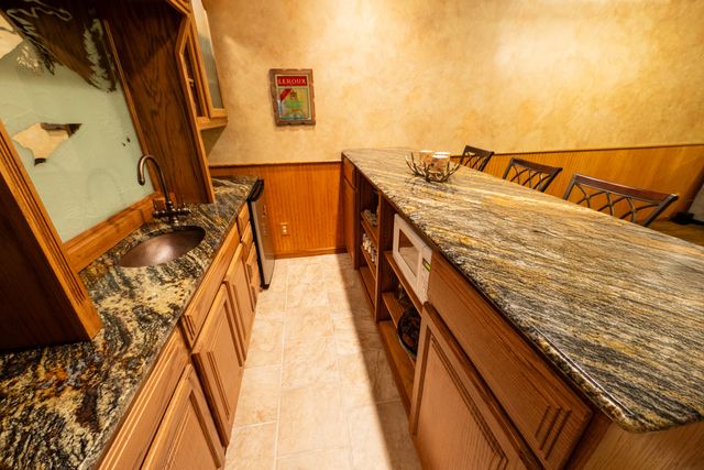 9917 E Bend Road, Burlington, KY 41005