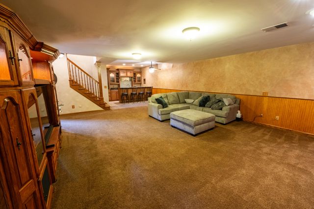 9917 E Bend Road, Burlington, KY 41005