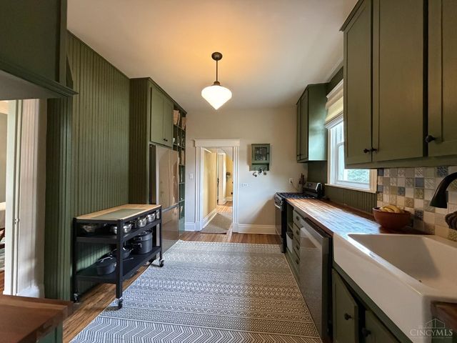 316 Pendery Avenue, Wyoming, OH 45215