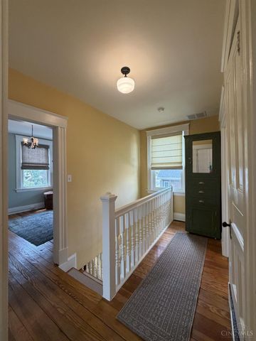 316 Pendery Avenue, Wyoming, OH 45215