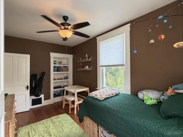 316 Pendery Avenue, Wyoming, OH 45215