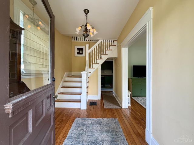 316 Pendery Avenue, Wyoming, OH 45215