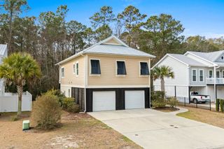 214 Crane Dr., Pawleys Island, SC 29585