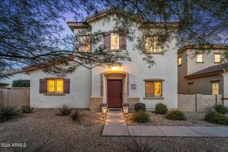 10370 W SANDS Drive 464, Peoria, AZ 85383