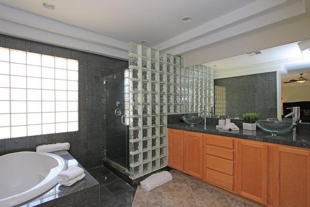 102 Clearwater Way, Rancho Mirage, CA 92270