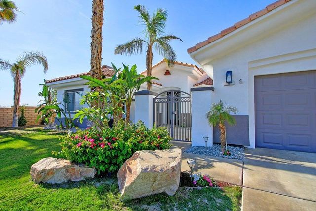 102 Clearwater Way, Rancho Mirage, CA 92270