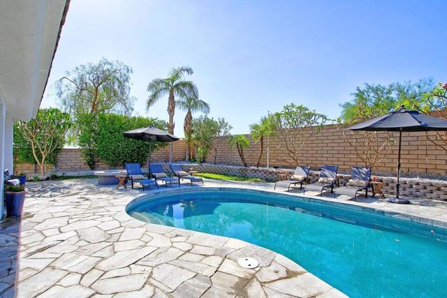 102 Clearwater Way, Rancho Mirage, CA 92270