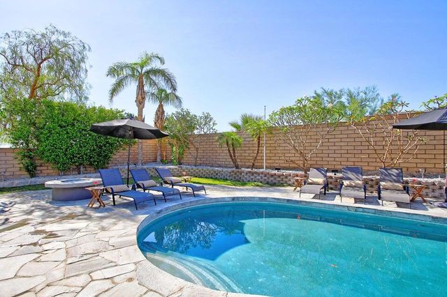 102 Clearwater Way, Rancho Mirage, CA 92270