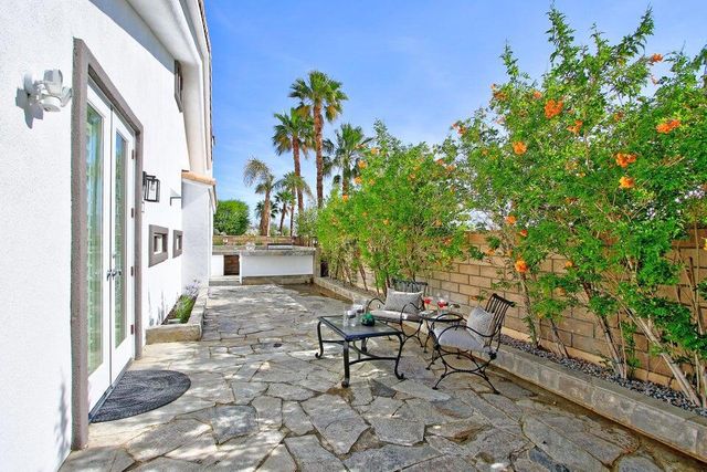 102 Clearwater Way, Rancho Mirage, CA 92270