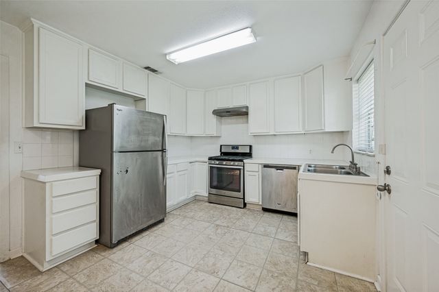 3742 Dunhaven Road, Dallas, TX 75220