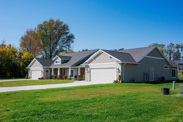 3211 W Bartlett Drive, New Haven, IN 46774