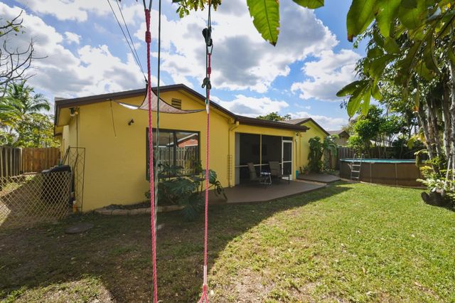 10955 NW 27th Street, Sunrise, FL 33322