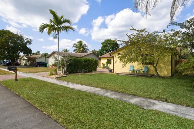 10955 NW 27th Street, Sunrise, FL 33322
