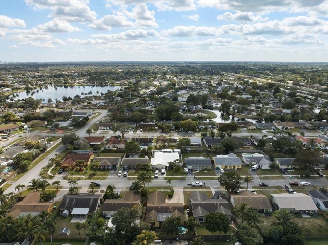 10955 NW 27th Street, Sunrise, FL 33322
